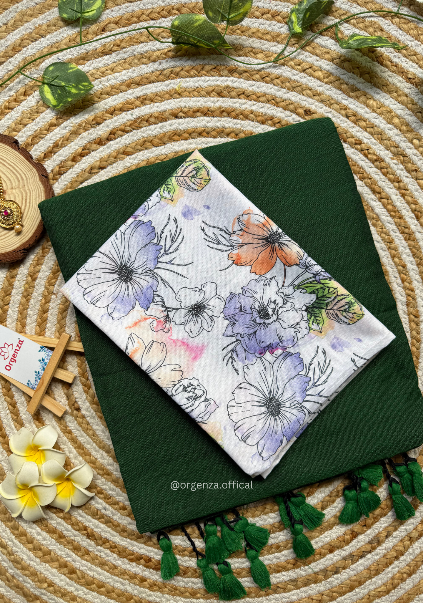 Green Colour Cotton Saree With Flower Print Blouse