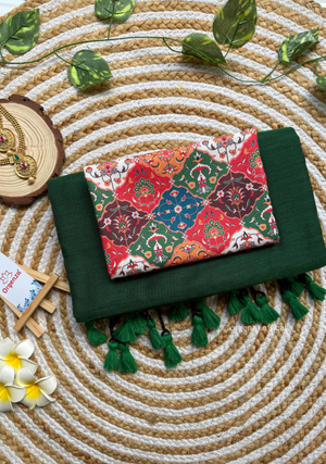 Green Colour Cotton Saree With Chex Print Blouse - Orgenza Store - digisoch