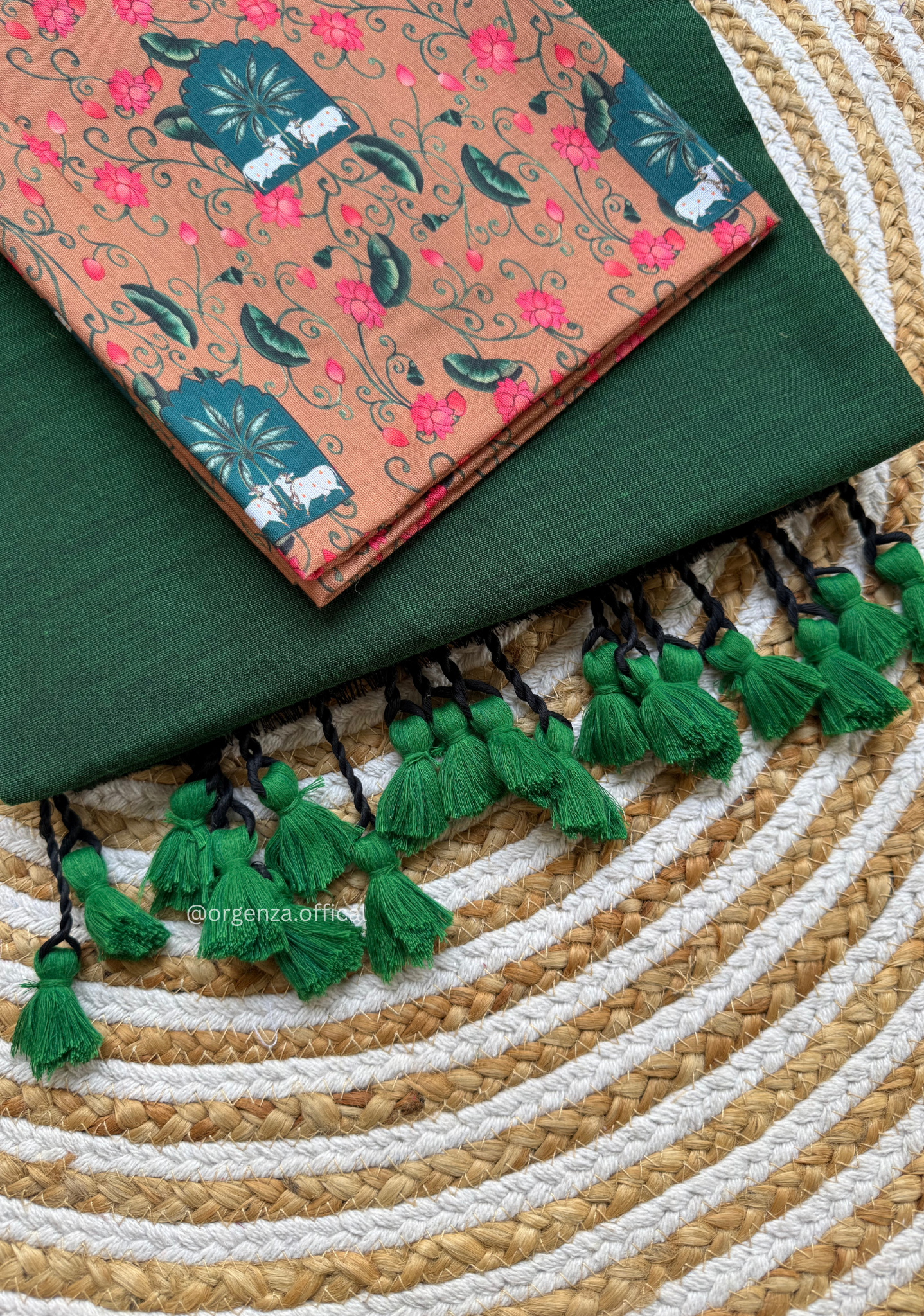 Green Colour Cotton Saree With Cow Print Blouse