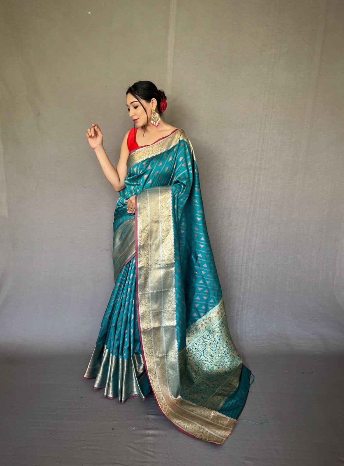Rama Colour Saree With Weaving Zari - Orgenza Store