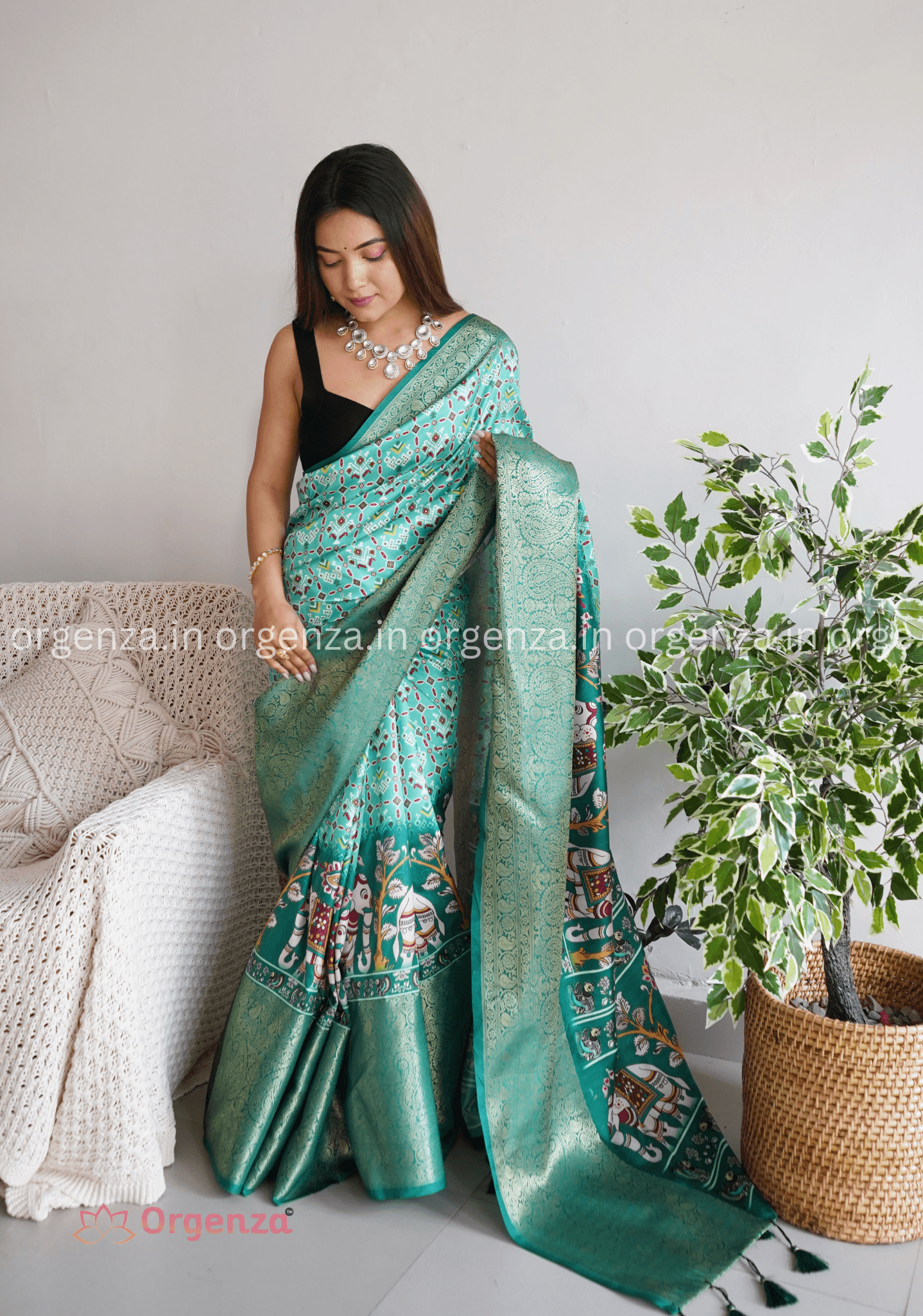 Pure Banarashi Lichi Silk Saree with Zari Border - Orgenza Store